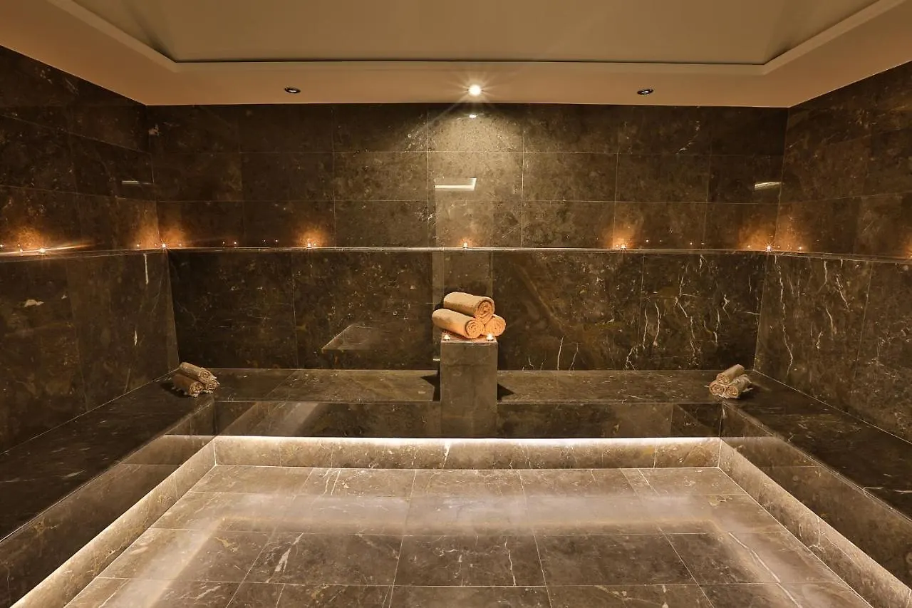 Radisson Blu Hotel Trabzon 5*,